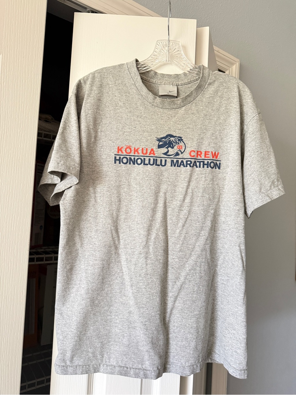 Nike Heather Gray Crewneck T-Shirt with Silver Swoosh Tag